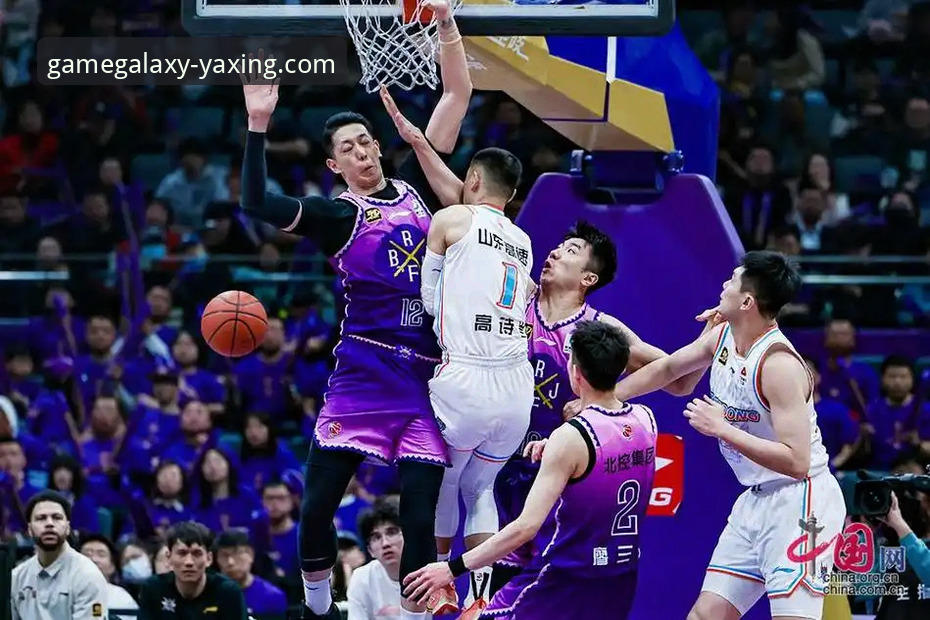 山西横扫青岛晋级八强 vs 广厦卫冕冠军：谁能在亚星YX娱乐注册平台见证更多精彩？